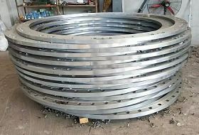 日照不銹鋼法蘭廠家 鋼鐵材料的選擇與產業優勢